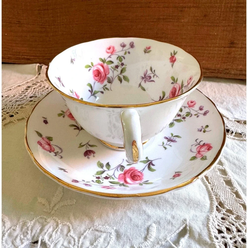 Royal Chelsea English Bone China Teacup Saucer Set Pink Rose Gold Trim 4377 A